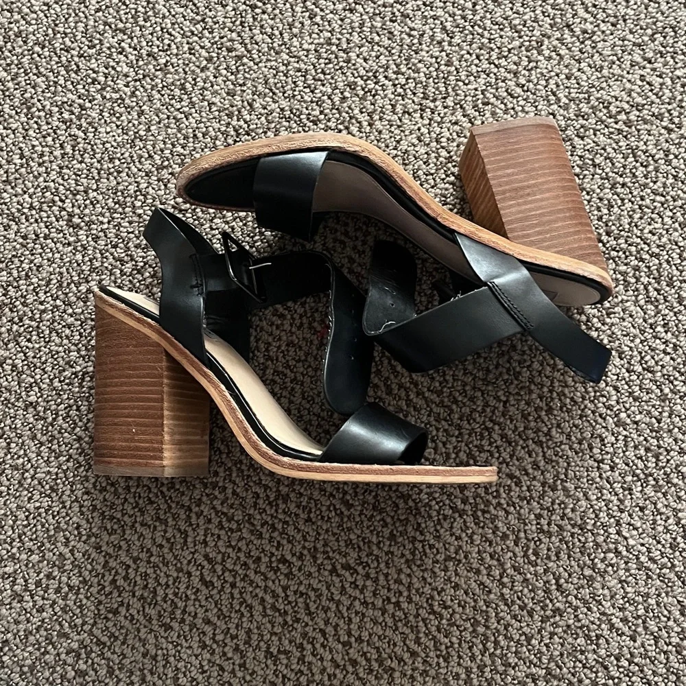 Steve Madden heel sandal - Picture 3 of 5